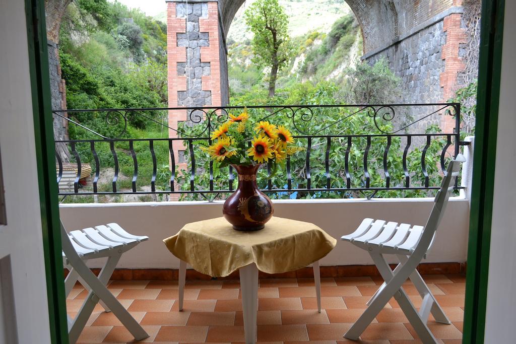 Hotel Villa Bina Sant'Angelo  Δωμάτιο φωτογραφία
