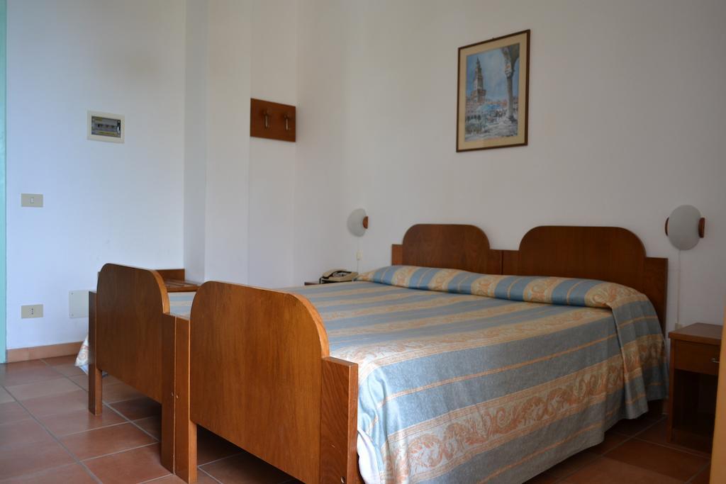 Hotel Villa Bina Sant'Angelo  Δωμάτιο φωτογραφία